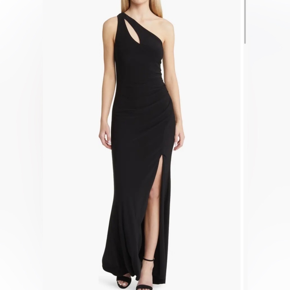 NWT One-Shoulder Side Slit Trumpet Gown